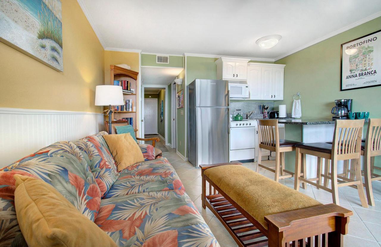 Nothing But Ocean In Forest Beach Hilton Head Island Esterno foto